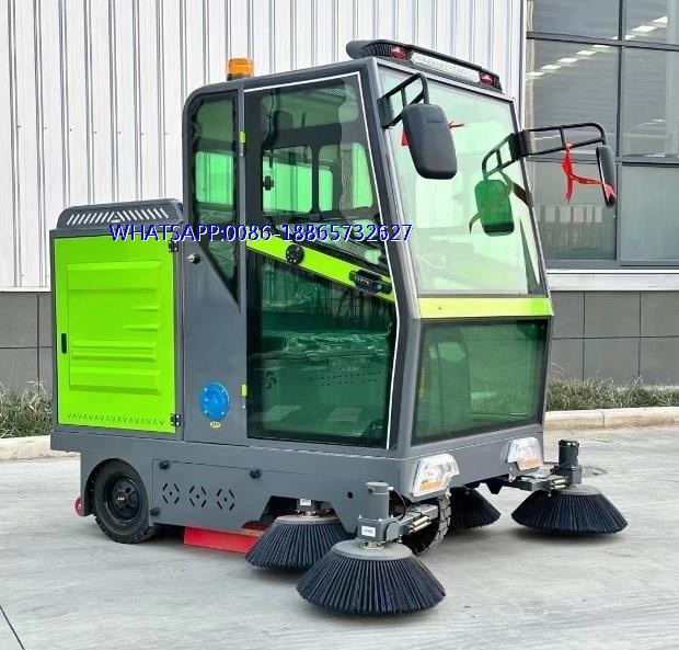 Maintenance of industrial ride-on sweepers Maintenance of industrial ride-on sweepers