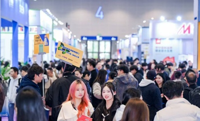 Tuktuk Car debuted at the Jinan New Energy Exhibition, attracting domestic and foreign customers Tuktuk Car debuted at the Jinan New Energy Exhibition, attracting domestic and foreign customers