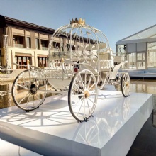 European Style Electric Royal Horse Drawn Carriage/ Four Wheeled Royal Horse Carriage