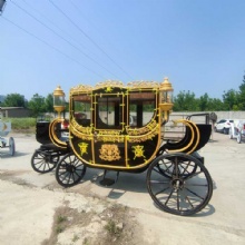 Royal Carriage European Black Horse Carriage with 4 Wheels Horse Cart Tourist Carriages Manufacturer