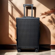 Premium Lightweight Carbon Fiber Luggage with Aluminum Frame 18