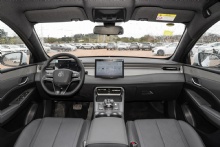 2025 Qin PLUS Smart Driving Edition DM-i 55KM Leading Electric Vehicle