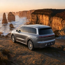 Leapmotor D19 Large Luxury New Energy SUV, 6‑7 Seats EREV & BEV Available