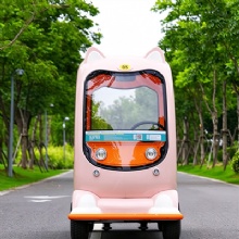 4 Seat Cute Cat Shape Electric Golf Cart Mini Sightseeing Car for Scenic Park